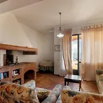 Farm stay Le Ginestruzze Montespertoli