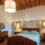 Le Ginestruzze Farm stay Montespertoli