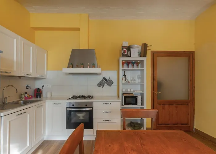 Le Ginestruzze Farm stay *