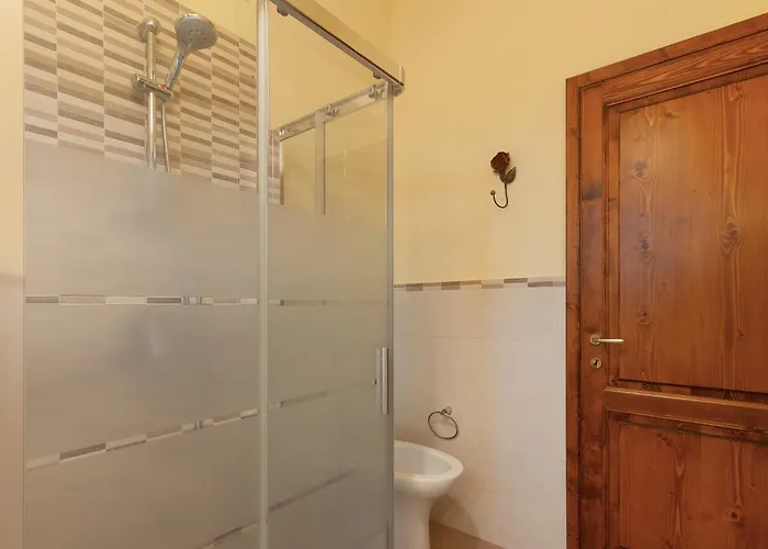 Farm stay Le Ginestruzze Montespertoli