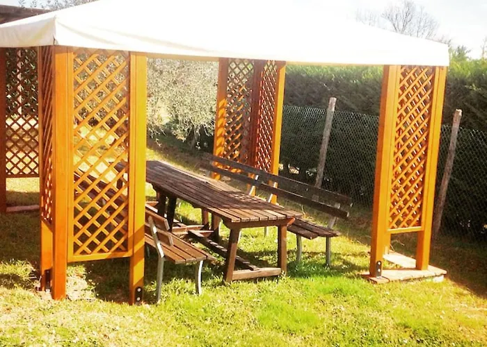 Farm stay Le Ginestruzze Montespertoli