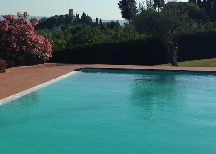 Farm stay Le Ginestruzze Montespertoli